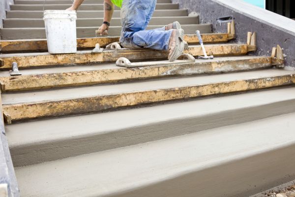 Concrete Steps Pouring in Noblesville