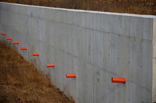 Cement Wall Pouring in Noblesville