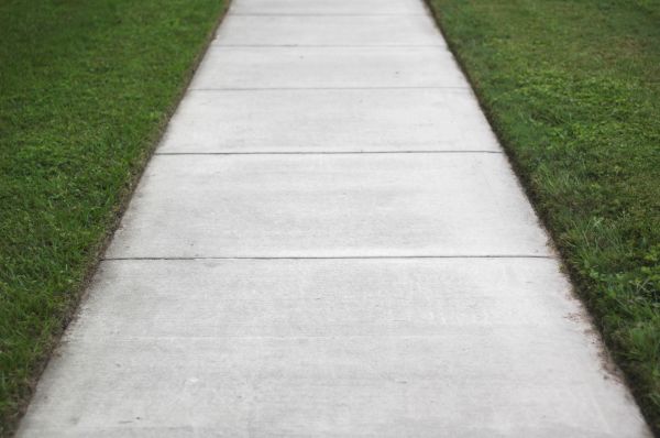 Concrete Walkway Replacement in Noblesville
