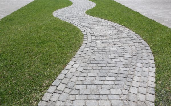 Walkway Paving in Noblesville