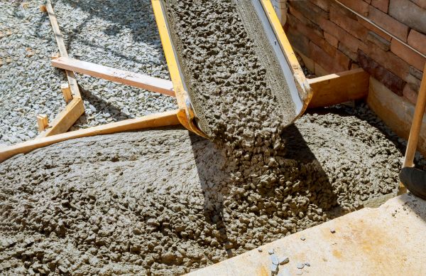 Cement Walkway Pouring in Noblesville
